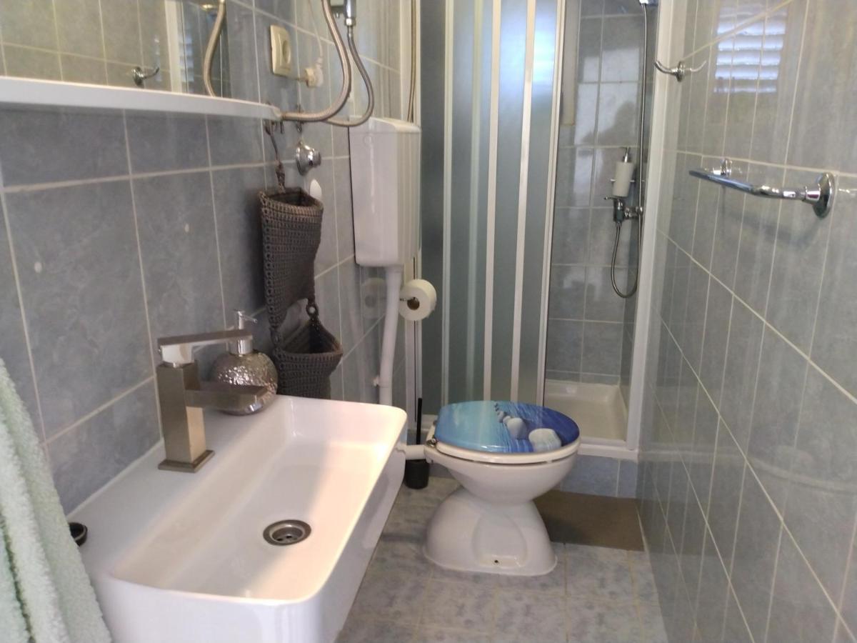 Grande Vista - Lovely With Spacious Lush Mediterranean Patio And Sea View Apartment