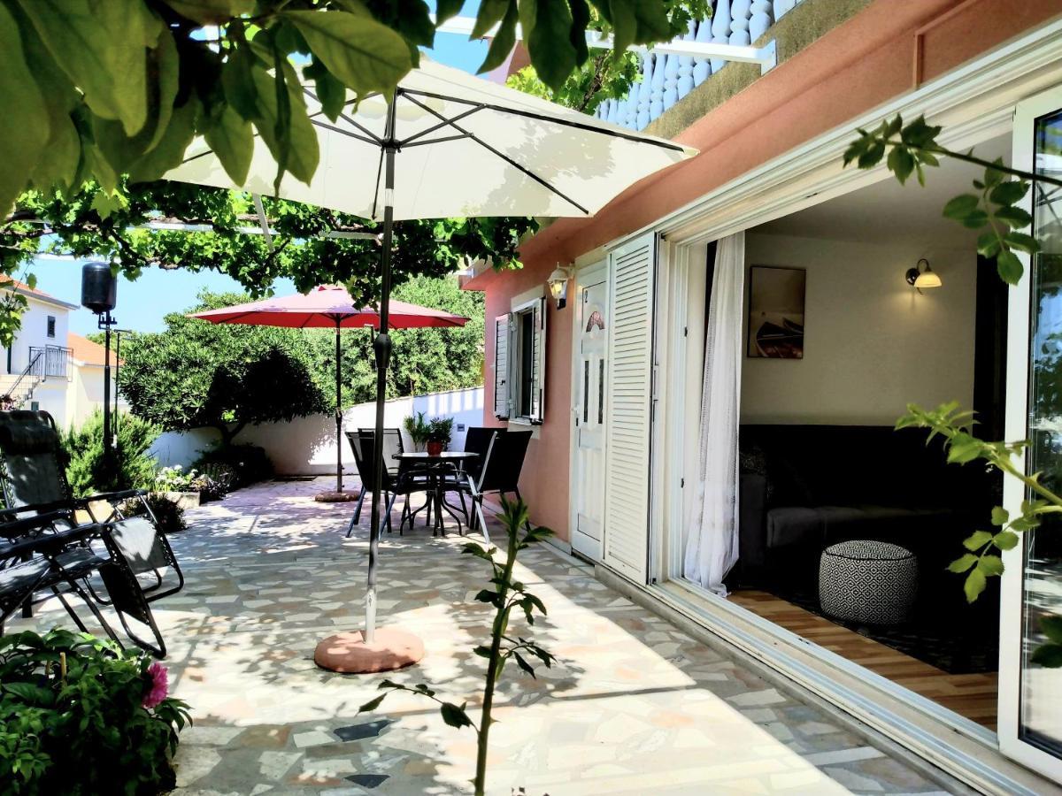 Grande Vista - Lovely With Spacious Lush Mediterranean Patio And Sea View Apartment *