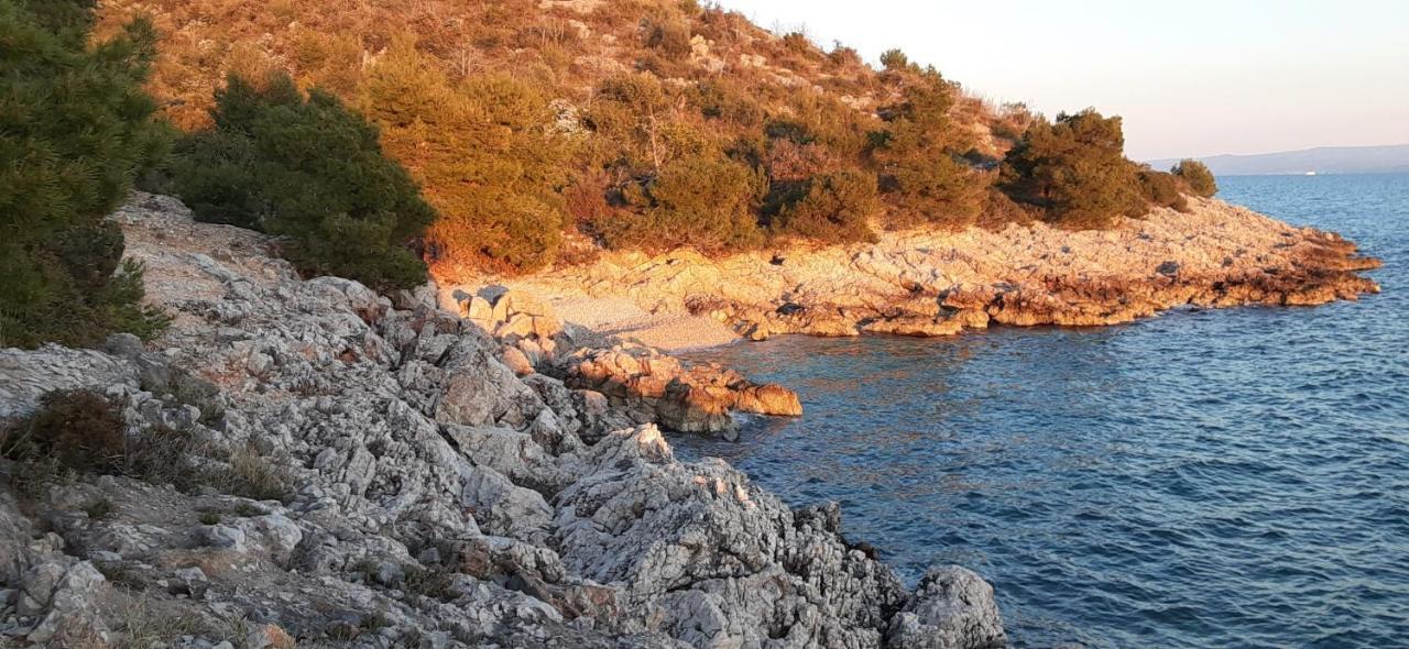 Grande Vista - Lovely With Spacious Lush Mediterranean Patio And Sea View Trogir